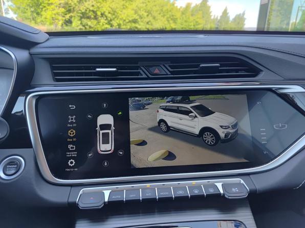 Geely Atlas Pro с пробегом 2024 года, цена 2 340 000 рублей, 40459 км, внедорожник, Автокод Объявления