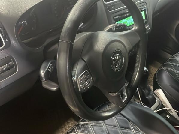 Volkswagen Polo V с пробегом 2012 года, цена 519 000 рублей, 273334 км, седан, Автокод Объявления