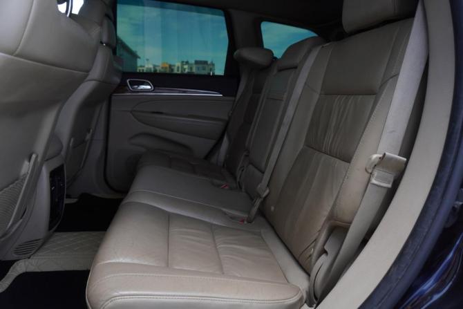 Jeep Grand Cherokee IV (WK2) с пробегом 2012 года, цена 1 879 000 рублей, 285955 км, внедорожник, Автокод Объявления
