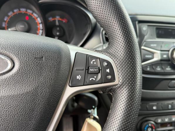 Lada (ВАЗ) Vesta I с пробегом 2019 года, цена 855 000 рублей, 135878 км, седан, Автокод Объявления