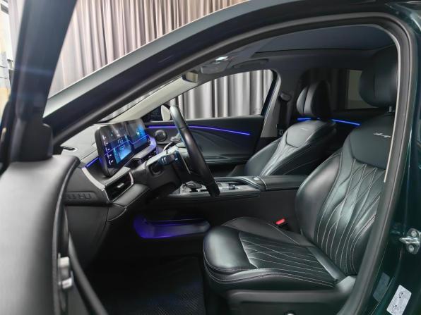 Chery Arrizo 8 с пробегом 2023 года, цена 1 995 000 рублей, 59231 км, седан, Автокод Объявления