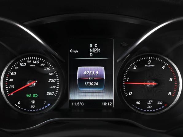 Mercedes-Benz V-Класс III (W447) с пробегом 2015 года, цена 3 200 000 рублей, 173024 км, минивэн, Автокод Объявления