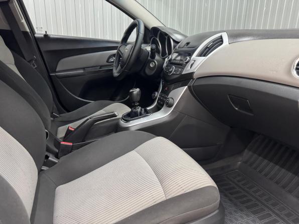 Chevrolet Cruze I Рестайлинг с пробегом 2014 года, цена 870 000 рублей, 150341 км, седан, Автокод Объявления