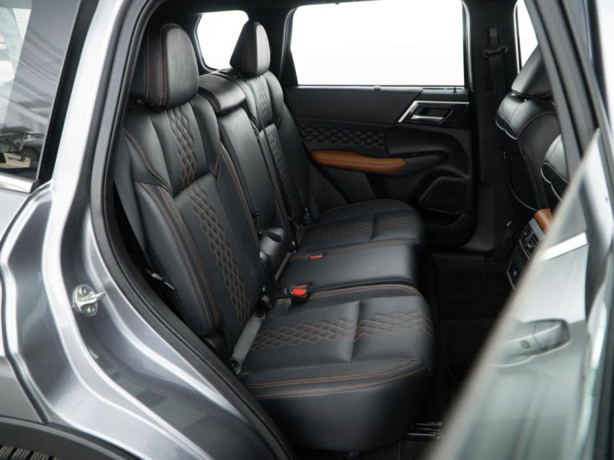 Mitsubishi Outlander IV Москва  - изображение 10