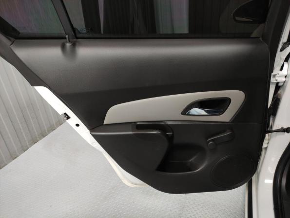 Chevrolet Cruze I Рестайлинг с пробегом 2014 года, цена 1 060 000 рублей, 33131 км, седан, Автокод Объявления