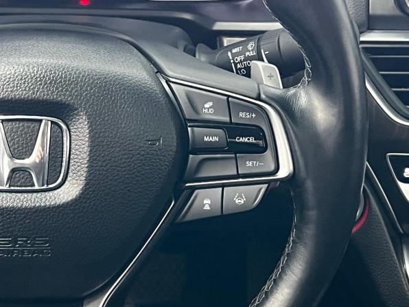 Honda Accord X с пробегом 2020 года, цена 2 350 000 рублей, 57000 км, седан, Автокод Объявления