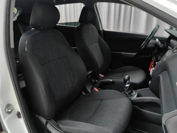Kia Rio III Рестайлинг с пробегом 2016 года, цена 929 000 рублей, 100350 км, хэтчбек, Автокод Объявления