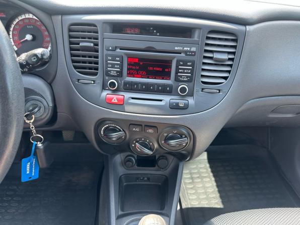 Kia Rio II Рестайлинг с пробегом 2010 года, цена 449 000 рублей, 144750 км, хэтчбек, Автокод Объявления