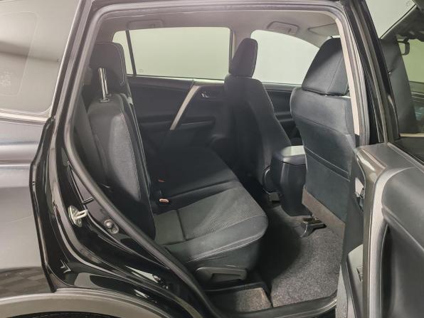 Toyota RAV4 IV (XA40) Рестайлинг с пробегом 2018 года, цена 2 599 000 рублей, 67025 км, внедорожник, Автокод Объявления