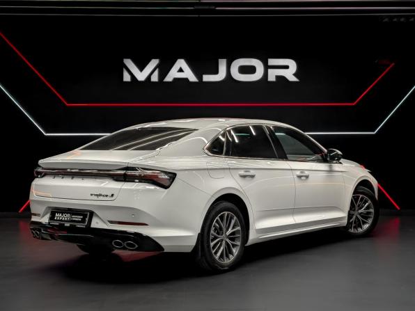 Geely Preface I с пробегом 2024 года, цена 2 670 000 рублей, 14420 км, седан, Автокод Объявления