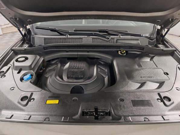 Geely Atlas Pro с пробегом 2024 года, цена 2 399 000 рублей, 13838 км, внедорожник, Автокод Объявления