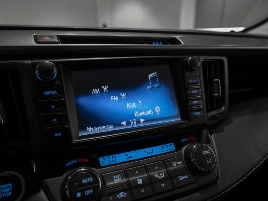 Toyota RAV4 IV (XA40) Рестайлинг Москва  - изображение 16