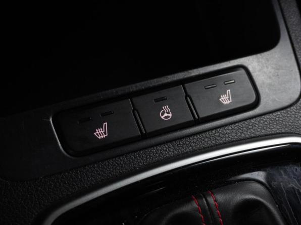 Kia Rio IV Рестайлинг с пробегом 2021 года, цена 1 680 000 рублей, 99500 км, седан, Автокод Объявления
