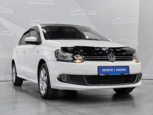 Volkswagen Polo V с пробегом 2013 года, цена 800 000 рублей, 196260 км, седан, Автокод Объявления