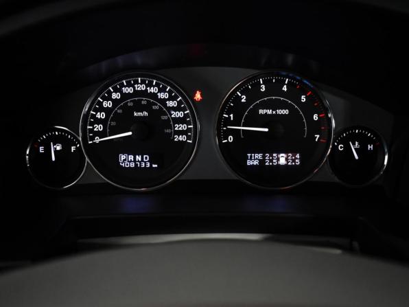 Jeep Commander с пробегом 2008 года, цена 975 000 рублей, 408732 км, внедорожник, Автокод Объявления