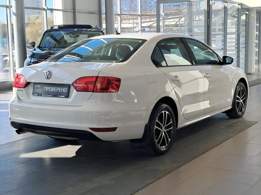 Volkswagen Jetta VI Казань  - изображение 6