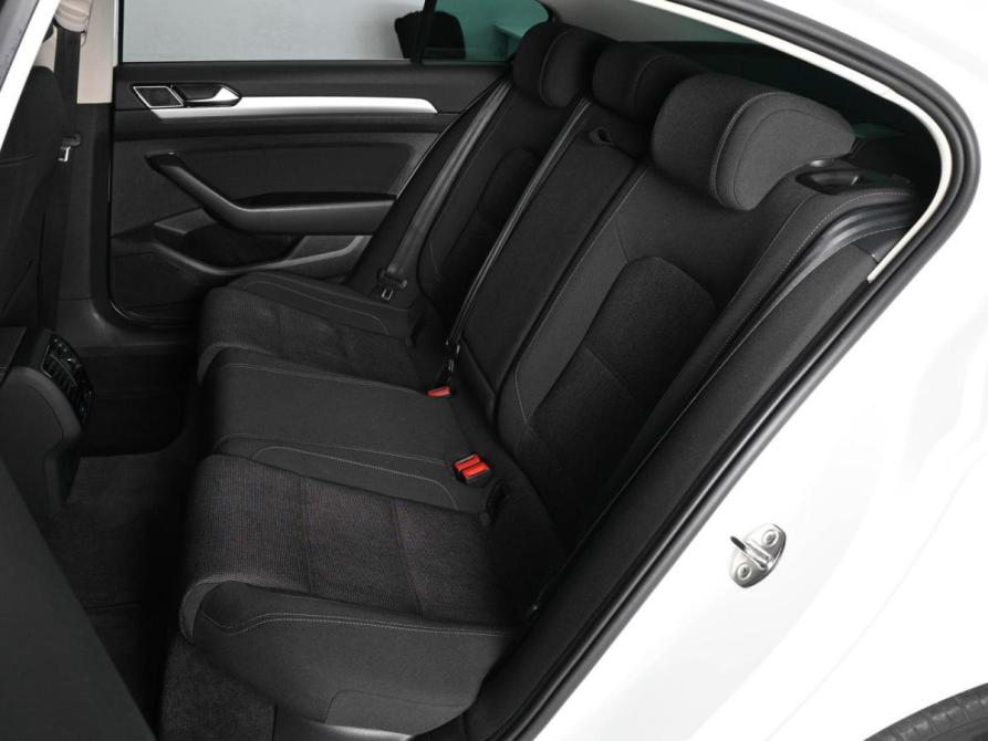 Volkswagen Passat B8 Ростов-на-Дону  - изображение 9