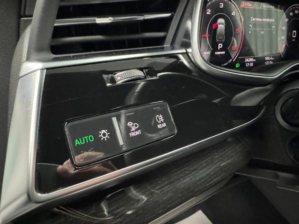 Audi Q7 II (4M) Рестайлинг с пробегом 2022 года, цена 9 590 000 рублей, 24286 км, внедорожник, Автокод Объявления