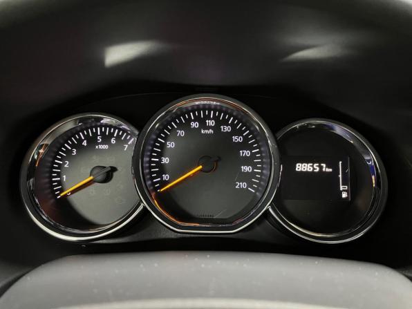 Renault Logan II Рестайлинг с пробегом 2021 года, цена 1 024 000 рублей, 88657 км, седан, Автокод Объявления