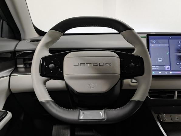 JETOUR DASHING I с пробегом 2024 года, цена 2 195 000 рублей, 6613 км, внедорожник, Автокод Объявления