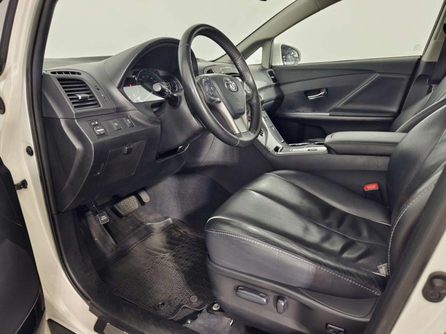 Toyota Venza I Рестайлинг Санкт-Петербург  - изображение 17