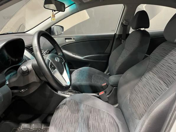 Hyundai Solaris I Рестайлинг с пробегом 2015 года, цена 894 000 рублей, 146000 км, седан, Автокод Объявления