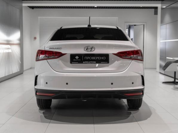Hyundai Solaris II Рестайлинг с пробегом 2022 года, цена 1 645 000 рублей, 45148 км, седан, Автокод Объявления