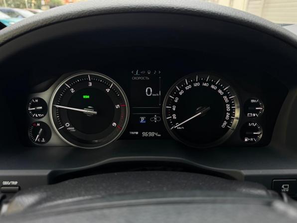 Toyota Land Cruiser 200 Series Рестайлинг 2 с пробегом 2019 года, цена 6 479 000 рублей, 190380 км, внедорожник, Автокод Объявления