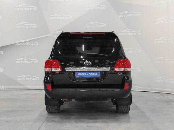 Toyota Land Cruiser 200 Series с пробегом 2008 года, цена 3 600 000 рублей, 253000 км, внедорожник, Автокод Объявления