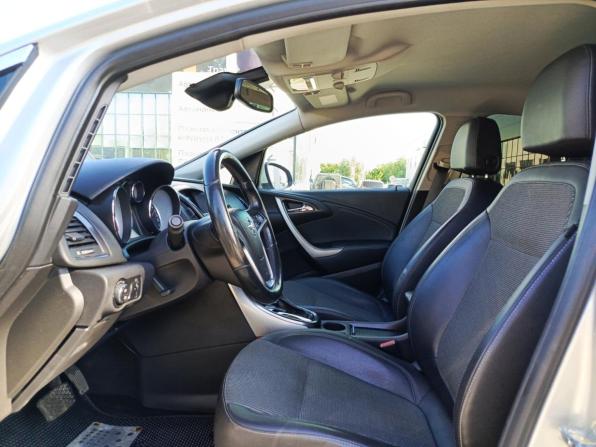Opel Astra J с пробегом 2010 года, цена 616 000 рублей, 219600 км, хэтчбек, Автокод Объявления