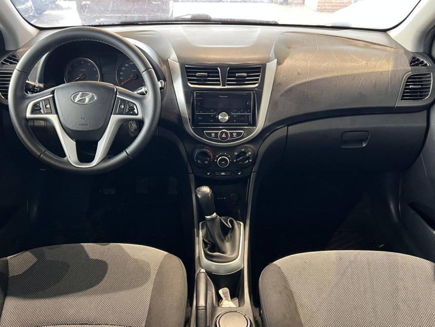 Hyundai Solaris I Оренбург  - изображение 16