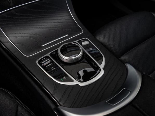 Mercedes-Benz C-Класс IV (W205) с пробегом 2017 года, цена 2 549 000 рублей, 113103 км, седан, Автокод Объявления