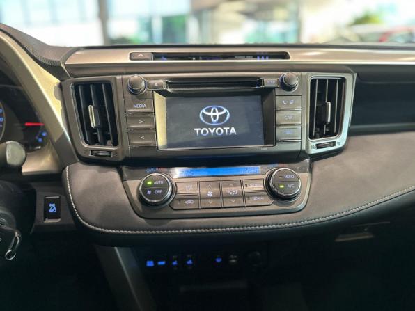 Toyota RAV4 IV (XA40) с пробегом 2014 года, цена 1 940 000 рублей, 179032 км, внедорожник, Автокод Объявления