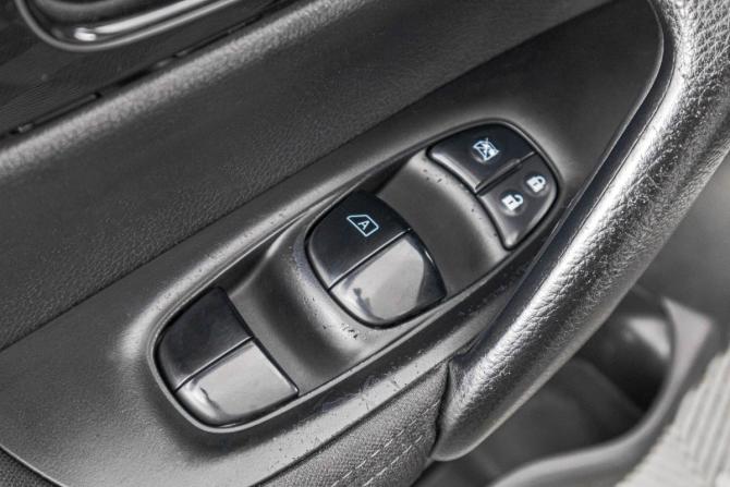 Nissan Qashqai II с пробегом 2016 года, цена 1 699 000 рублей, 169500 км, внедорожник, Автокод Объявления