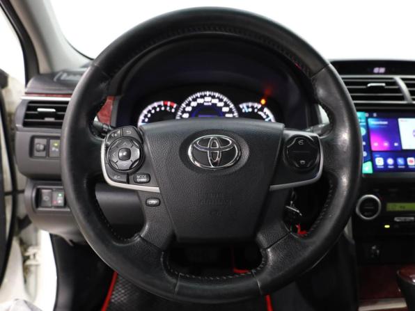 Toyota Camry VII (XV50) с пробегом 2014 года, цена 1 489 000 рублей, 225223 км, седан, Автокод Объявления
