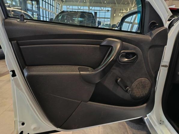 Renault Duster I Рестайлинг с пробегом 2019 года, цена 898 300 рублей, 159763 км, внедорожник, Автокод Объявления