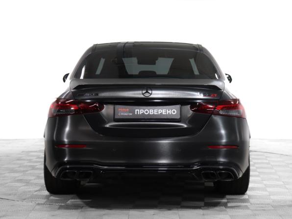 Mercedes-Benz E-Класс AMG V (W213) Рестайлинг с пробегом 2021 года, цена 8 999 000 рублей, 62970 км, седан, Автокод Объявления