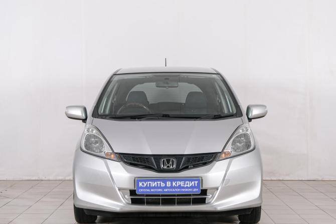 Honda Fit II с пробегом 2011 года, цена 1 079 000 рублей, 67000 км, хэтчбек, Автокод Объявления