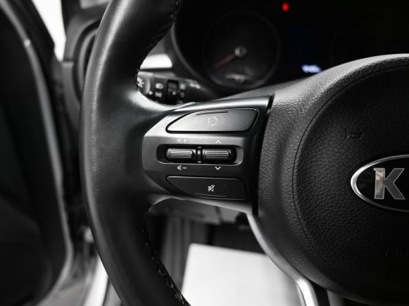 Kia Rio IV с пробегом 2019 года, цена 1 455 000 рублей, 79469 км, седан, Автокод Объявления