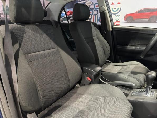 Toyota Corolla IX (E120 E130) Рестайлинг с пробегом 2005 года, цена 670 000 рублей, 203000 км, седан, Автокод Объявления