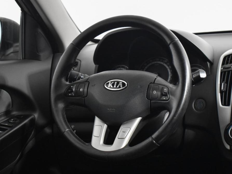 Kia Ceed I Рестайлинг Санкт-Петербург  - изображение 15