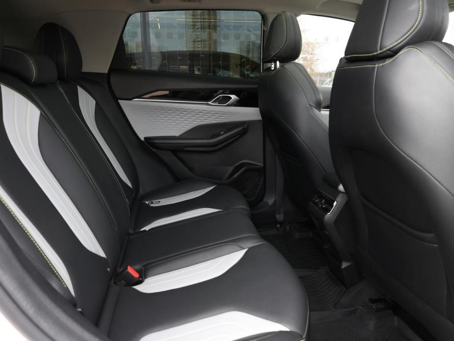 Geely Coolray I Рестайлинг Москва  - изображение 12