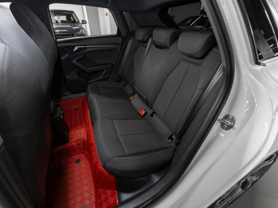 Audi A3 IV (8Y) Москва  - изображение 14