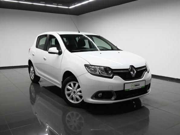 Renault Sandero II с пробегом 2017 года, цена 1 125 000 рублей, 95224 км, хэтчбек, Автокод Объявления