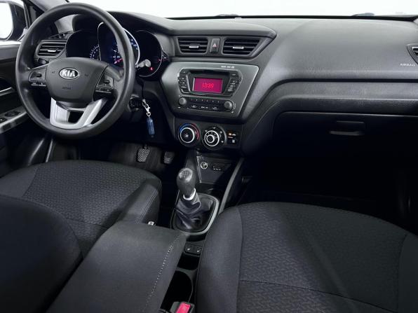 Kia Rio III с пробегом 2013 года, цена 797 000 рублей, 165679 км, хэтчбек, Автокод Объявления