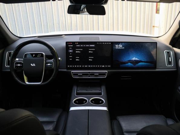 Li Auto (Lixiang) L7 I с пробегом 2023 года, цена 4 900 000 рублей, 88169 км, внедорожник, Автокод Объявления