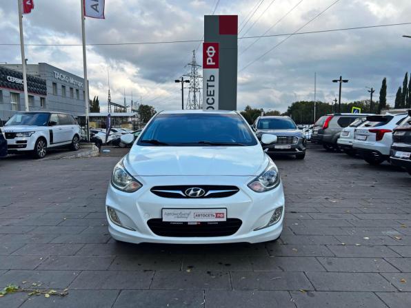 Hyundai Solaris I с пробегом 2012 года, цена 850 000 рублей, 176520 км, седан, Автокод Объявления