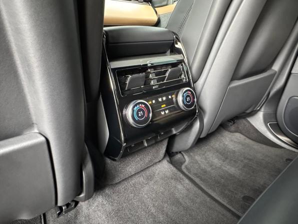 Land Rover Range Rover Sport III с пробегом 2022 года, цена 12 490 000 рублей, 25589 км, внедорожник, Автокод Объявления