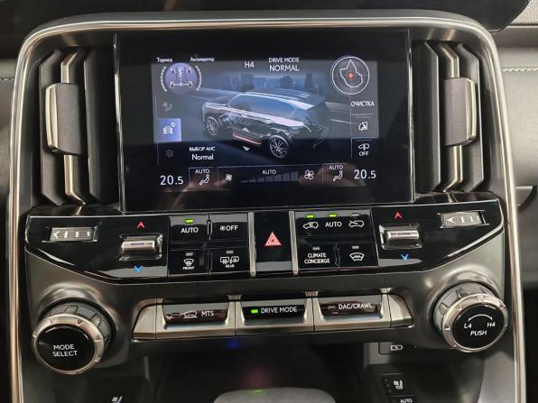 Lexus LX IV с пробегом 2022 года, цена 15 800 000 рублей, 30601 км, внедорожник, Автокод Объявления
