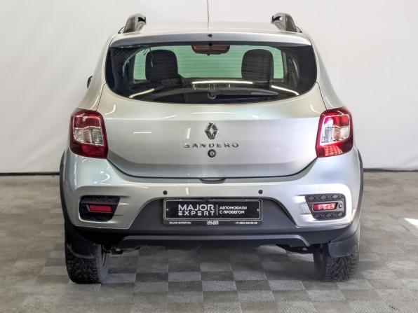 Renault Sandero II Рестайлинг с пробегом 2021 года, цена 1 360 000 рублей, 55270 км, хэтчбек, Автокод Объявления